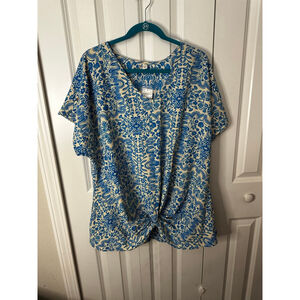 Cato Plus 22W Beige Blue Paisley Knot Front Tunic Top